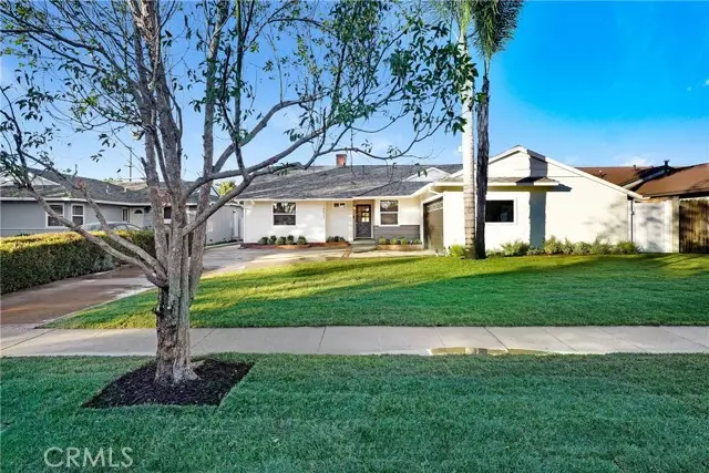 14931 Minnehaha, San Fernando, CA 91345 - Image #2