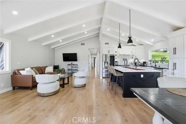 23956 Los Rosas Street, Canoga Park, CA 91304 - Image #2