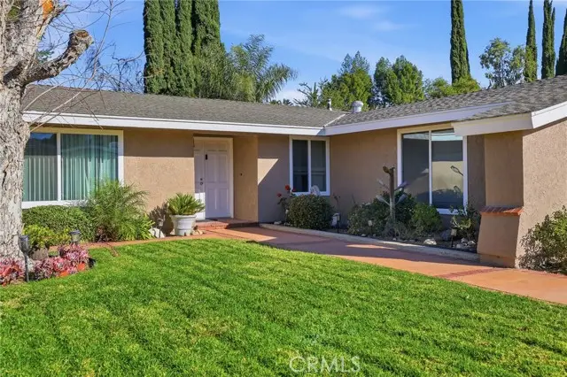 18927 Claycrest, Santa Clarita, CA 91351 - #2