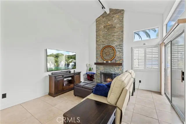 22047 Conway, Santa Clarita, CA 91350 - Image #3