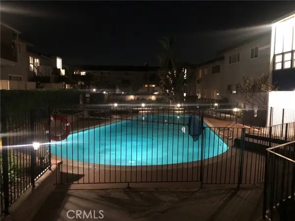 6301 Coldwater Canyon #27, North Hollywood (los Angeles), CA 91606