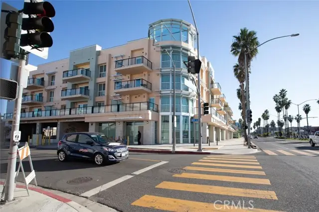 1598 Long Beach #201, Long Beach, CA 90813 - #2