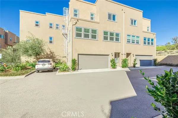 12800 N Watt Lane #D, Sylmar (los Angeles), CA 91342