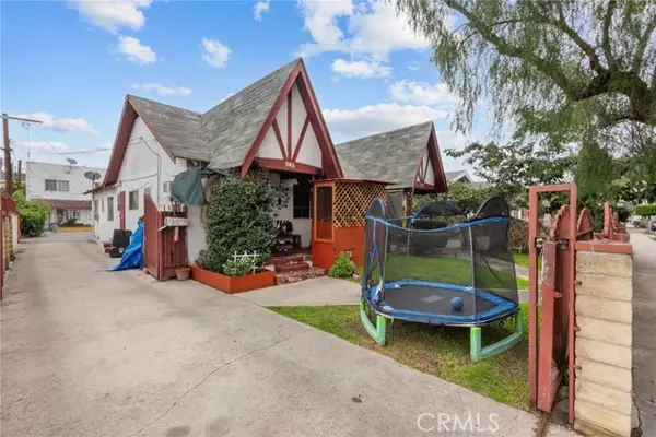 943 W 65th Street, Los Angeles, CA 90044