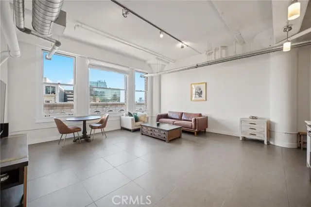 939 S Broadway #1001, Los Angeles, CA 90015 - #3