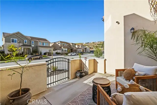 28618 Bloom, Santa Clarita, CA 91350 - #2