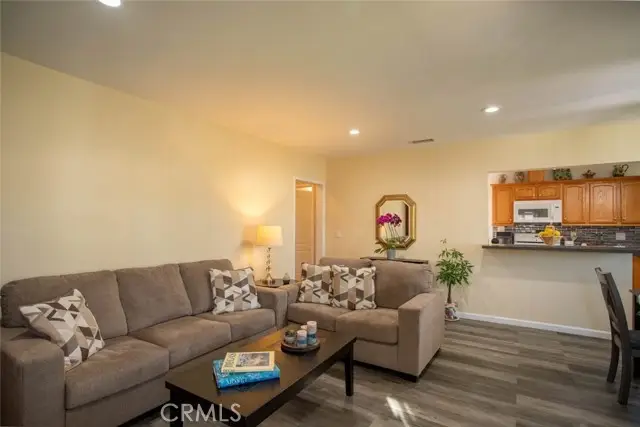 1505 N Rose Street, Burbank, CA 91505 - Image #3