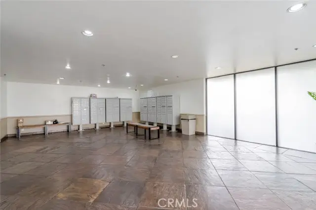 19350 Sherman Way #210, Reseda, CA 91335 - Image #3