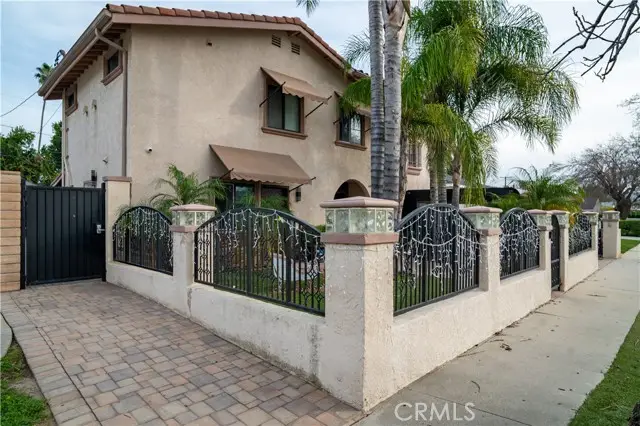 6930 Balcom, Reseda, CA 91335 - Image #3