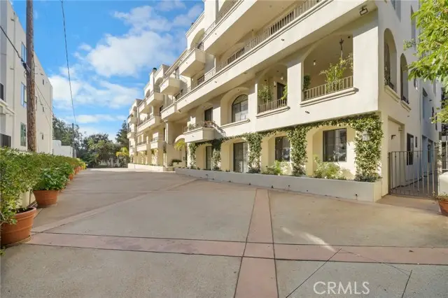 453 S Barrington, Los Angeles, CA 90049 - #2