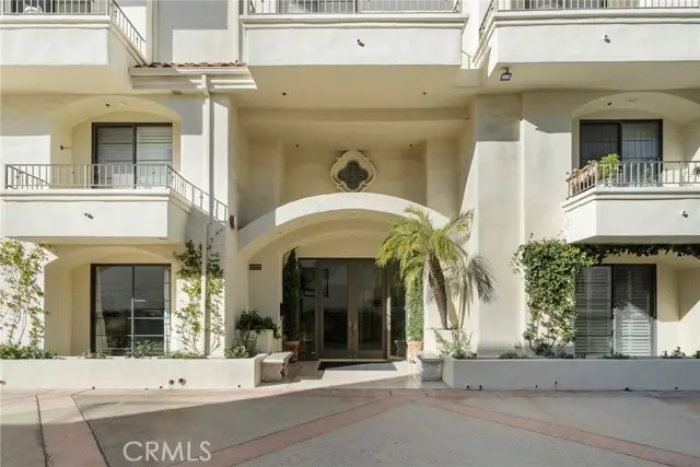 453 S Barrington, Los Angeles, CA 90049 - #3