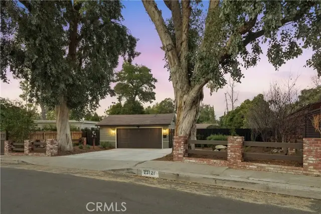 22121 Avenue Morelos, Woodland Hills, CA 91364 - #2