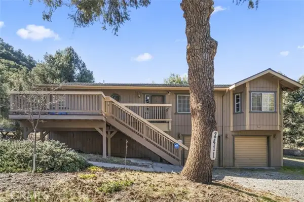 2411 Glacier Drive, Pine Mtn Club, CA 93225