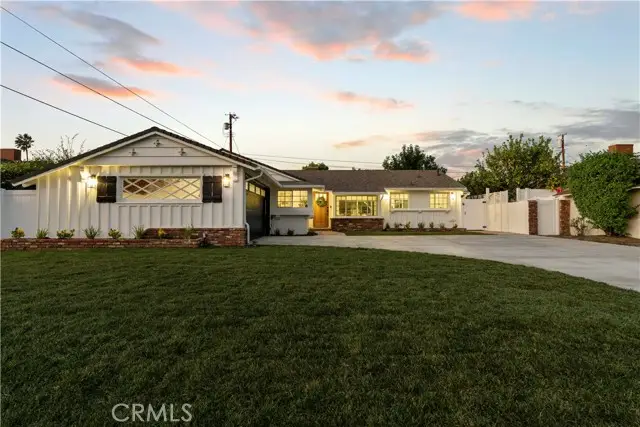 16951 Knapp Street, North Hills, CA 91343 - Image #2