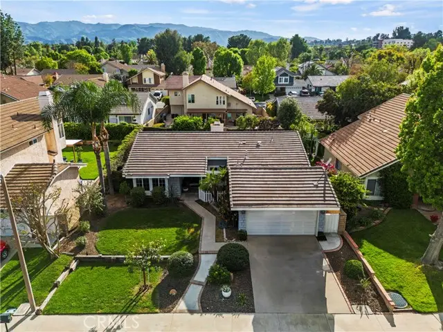 25547 Via Impreso, Valencia, CA 91355 - #3