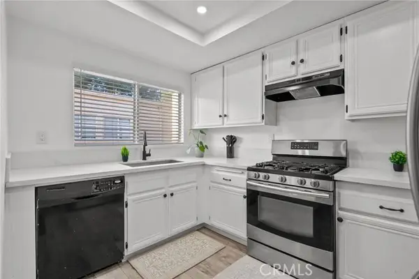 25258 Steinbeck Avenue #F, Stevenson Ranch, CA 91381