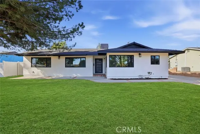 9651 Comanche, Chatsworth, CA 91311 - #1