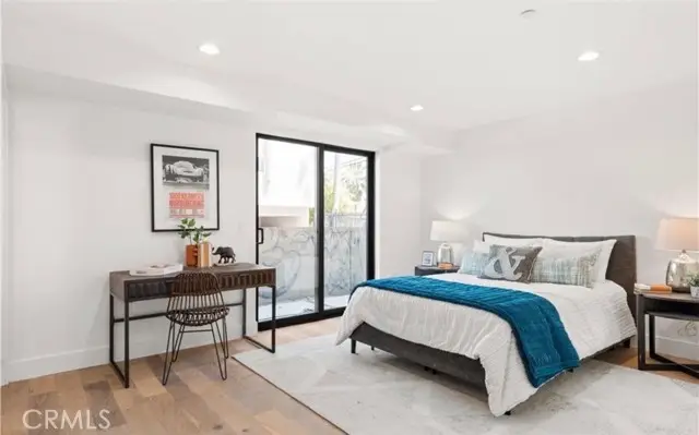 6511 N Contour Lane, North Hollywood, CA 91606 - Image #1