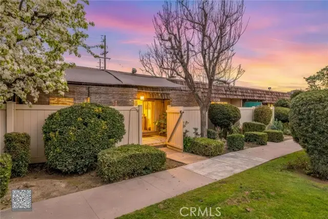 3800 Stockdale #8, Bakersfield, CA 93309 - Image #2