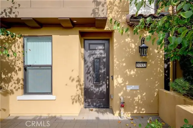 10832 W Riverton Court, North Hollywood, CA 91602 - Image #2