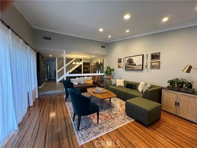 10141 Valley Circle Boulevard #4, Chatsworth, CA 91311 - #3