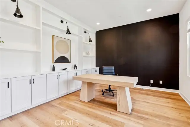 17715 Hillside, Santa Clarita, CA 91350 - Image #3