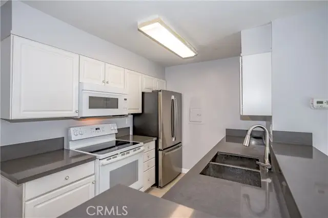 23515 Lyons #178, Santa Clarita, CA 91355 - Image #3