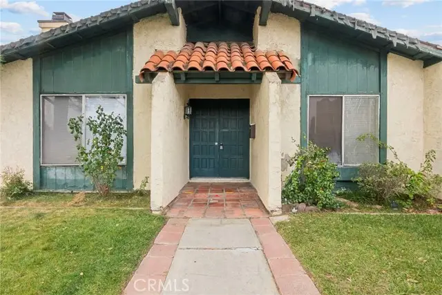 26815 Lugar De Oro Drive, Valencia, CA 91354 - #3
