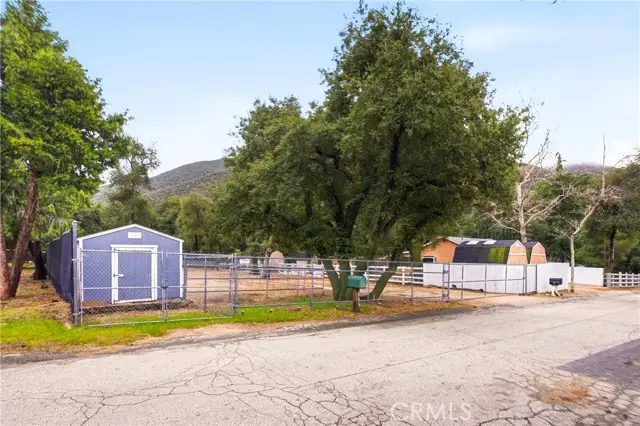 39608 Calle Cascada, Green Valley, CA 91390 - #2