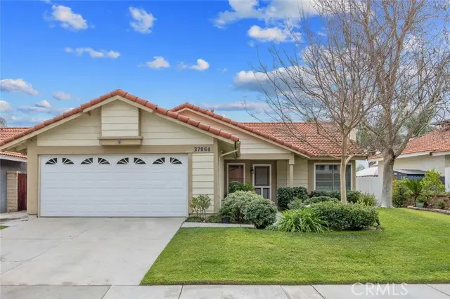 27864 Wakefield, Castaic, CA 91384 - #1