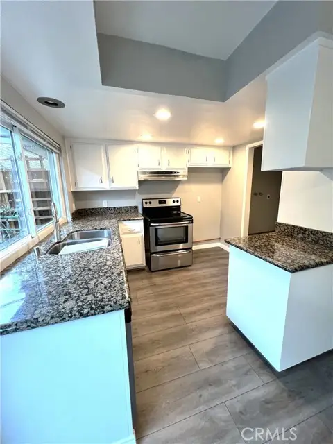 20711 Lemarsh #F, Chatsworth, CA 91311 - #3