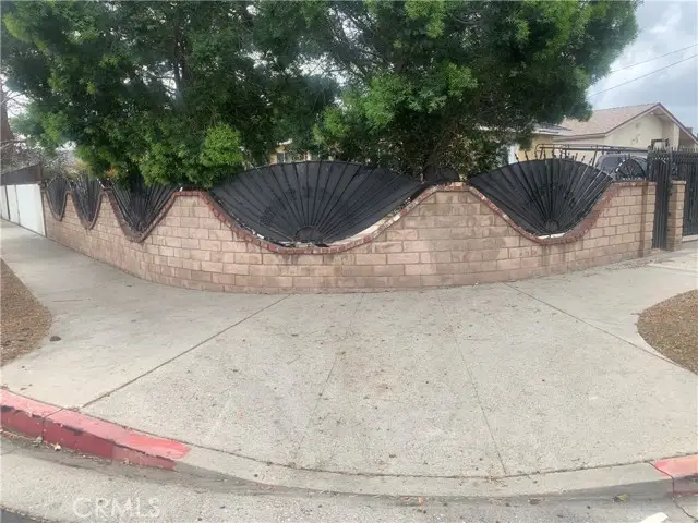 13200 Wentworth St, Pacoima, CA 91331 - #2