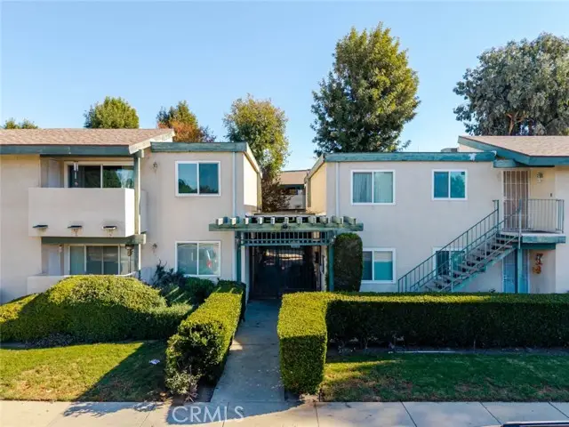 10636 Woodley Avenue #54, Granada Hills, CA 91344 - #1