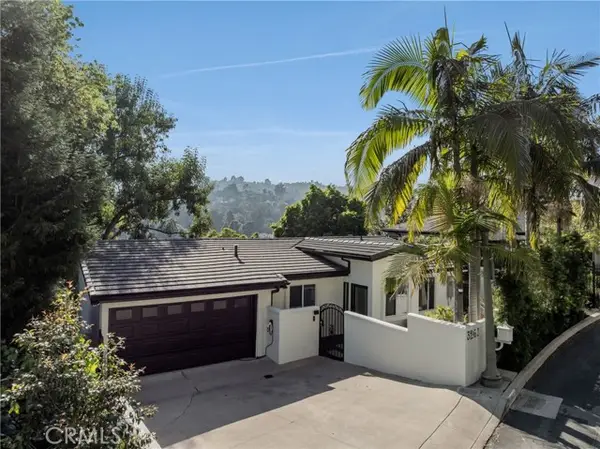 3261 N Knoll Drive, Los Angeles, CA 90068