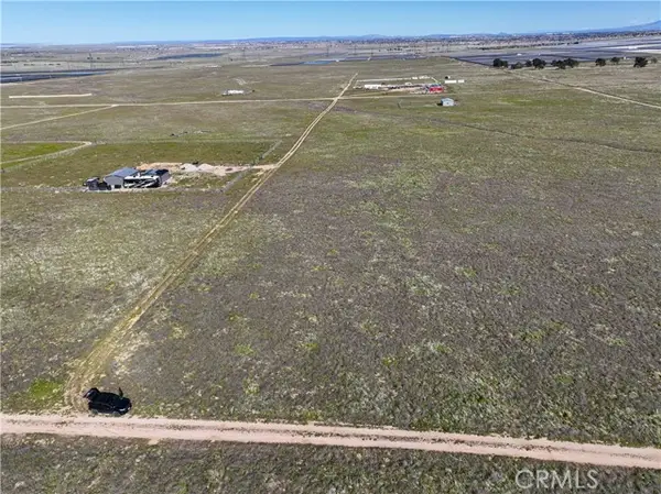 0 Vac/vic 105 Stw/ave K6, Lancaster, CA 93536