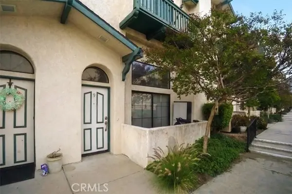 14325 Foothill #9, Sylmar (los Angeles), CA 91342