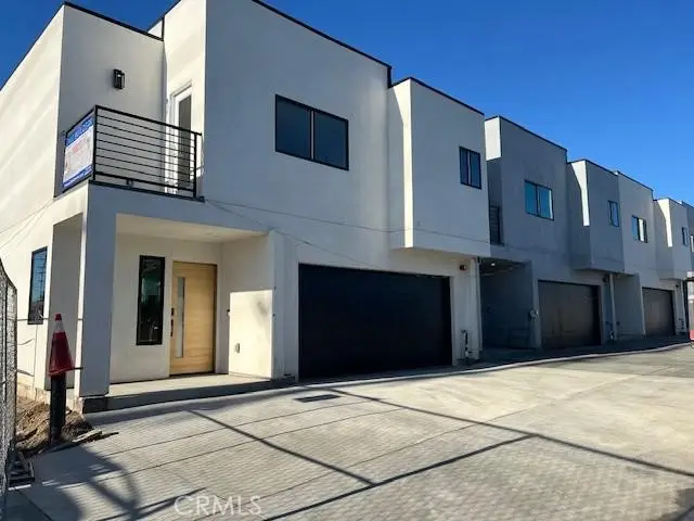 13369 W Celeste Parkway, Pacoima, CA 91331 - #2