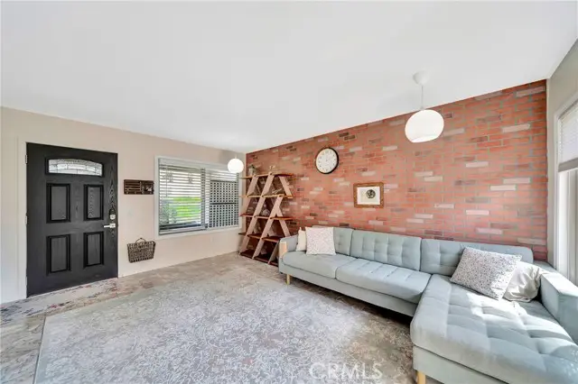 27416 Rondell Street, Agoura Hills, CA 91301 - #3