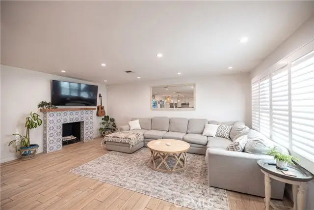 7848 Maynard, Canoga Park, CA 91304 - #2