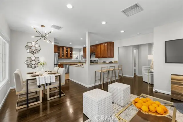 6737 Jellico, Van Nuys, CA 91406 - #1