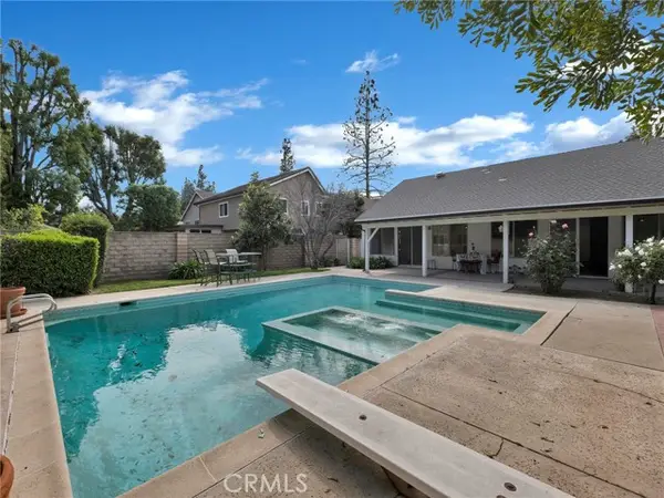 8390 Faust, West Hills (los Angeles), CA 91304