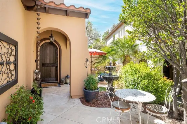 28347 Lobelia Lane, Santa Clarita, CA 91354 - #3