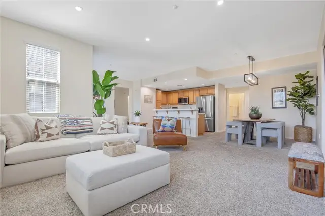 243 Riverdale Court #431, Camarillo, CA 93012 - #2