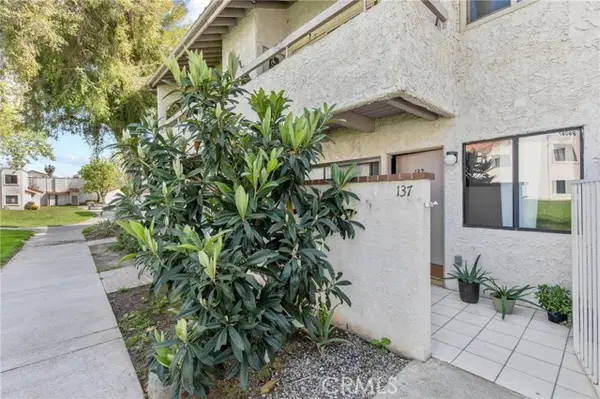 25019 Peachland Avenue #137, Newhall (santa Clarita), CA 91321