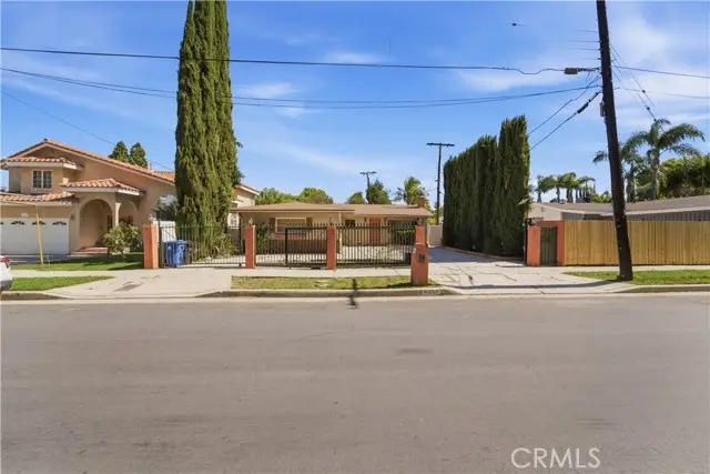 6254 Etiwanda Avenue, Reseda, CA 91335 - #2