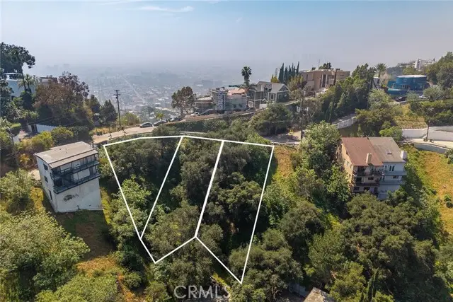 8441 Grand View, Los Angeles, CA 90046 - #2