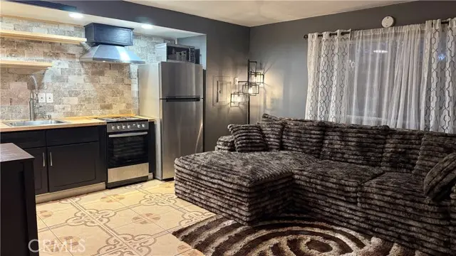 7904 Laurel Canyon #12, North Hollywood, CA 91605 - #1