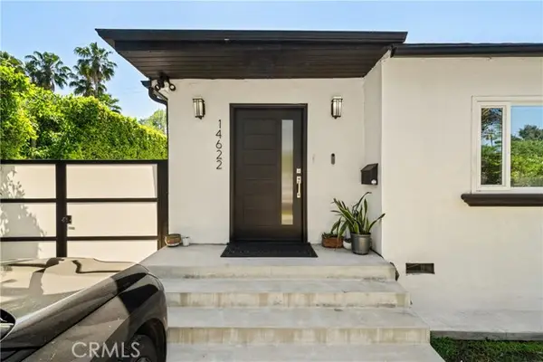14622 Huston Street, Sherman Oaks, CA 91403