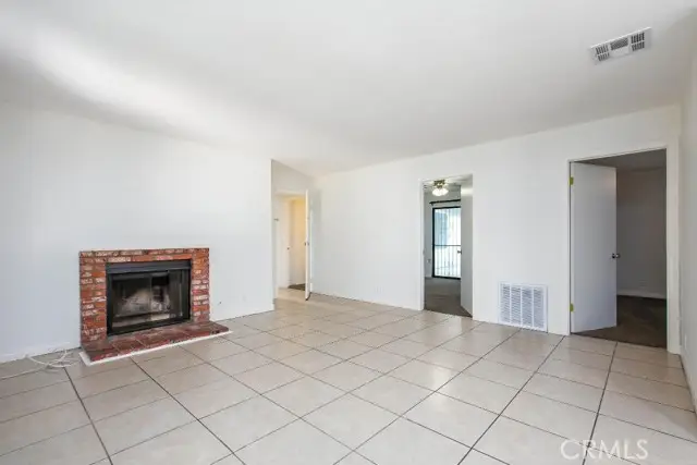 13100 Foothill, San Fernando Valley, CA 91342 - #2