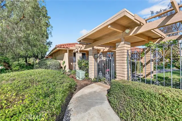 959 W Pine #33, Upland, CA 91786 - #1